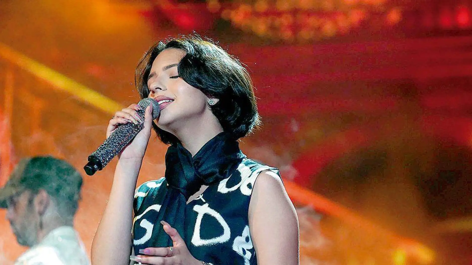 Ángela Aguilar durante ensayos